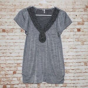 Studio Y Short Sleeve Gray Top Size M